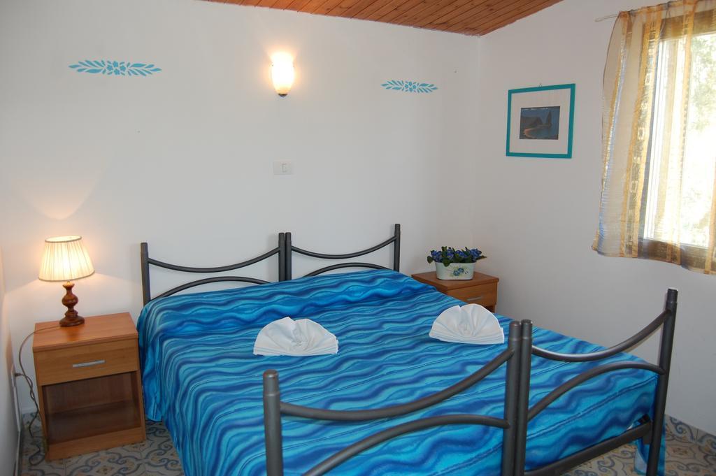 Marina Del Cantone Chalet Nerano Ruang foto